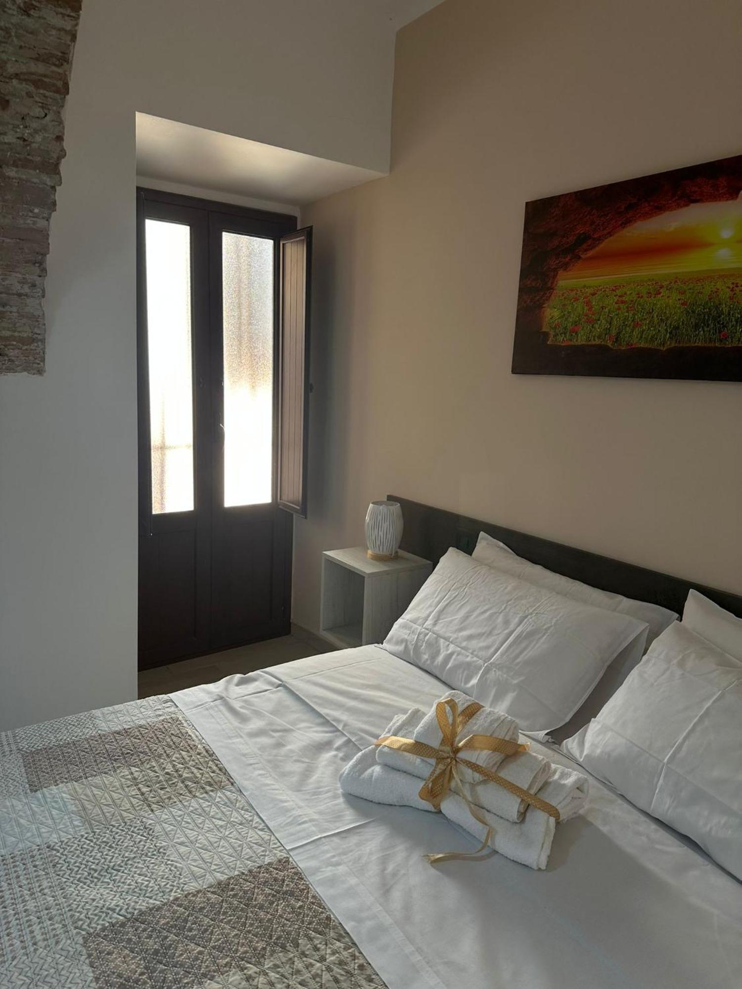 Kalgheros Luxury Rooms Agrigento Exterior photo